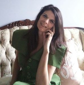 Meet your Posher, Laetitia